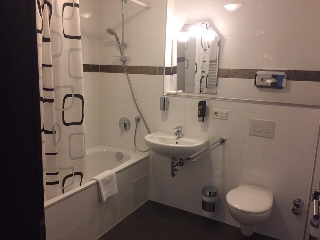 Hotel Monte Cristo Жак Офенбах Екстериор снимка