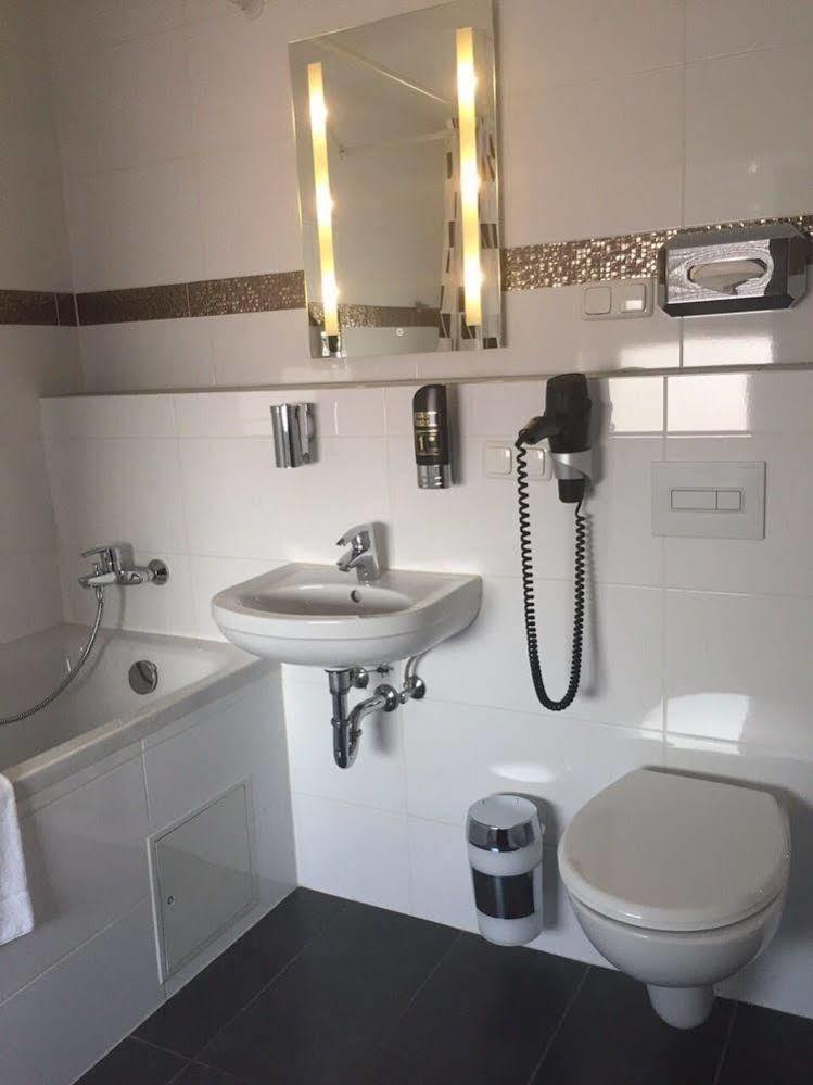 Hotel Monte Cristo Жак Офенбах Екстериор снимка